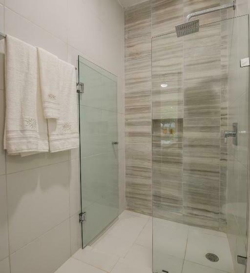 اتاق لوکس, Saastah Hotel Boutique