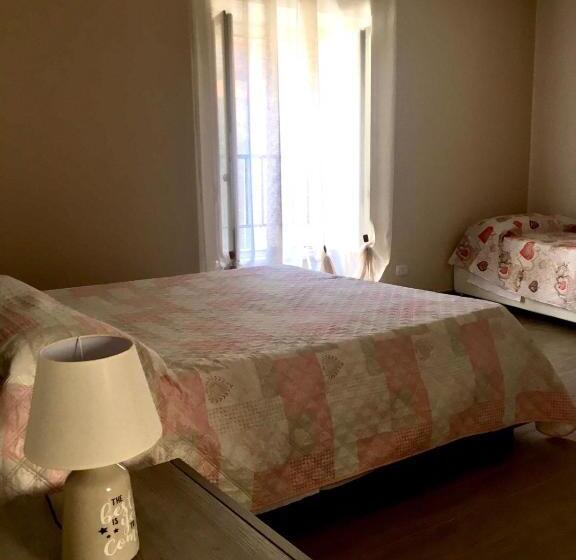 اتاق استاندارد سه نفره, B&b San Giovanni