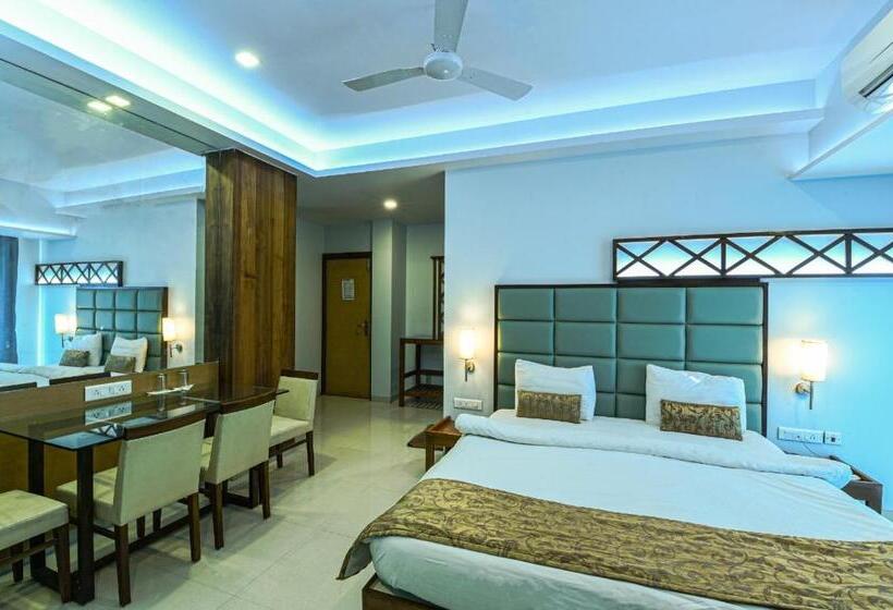 Номер Superior, Sea Fans Mandvi Beach