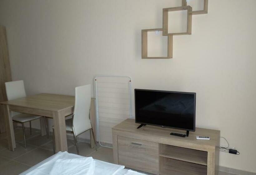 Escritório Estandar Vista Mar, Akrotiria Beach Apart Complex