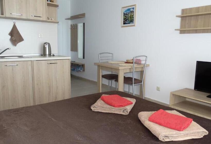 Escritório Superior, Akrotiria Beach Apart Complex
