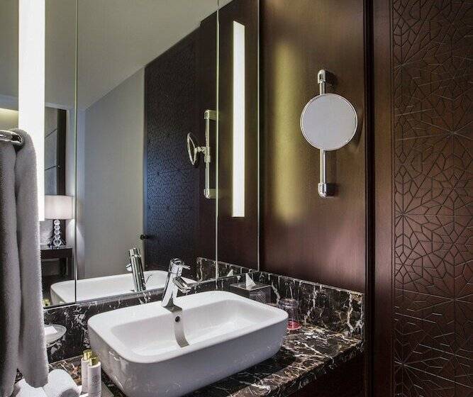 Апартаменты 1 Спальня, Bab Al Qasr Residence