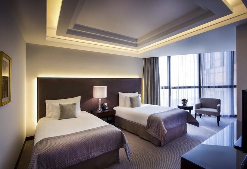 Апартаменты 3 Спальни, Bab Al Qasr Residence