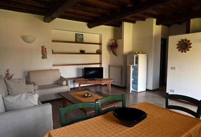 Семейный Номер Вид на Сад, Agriturismo I Due Casali
