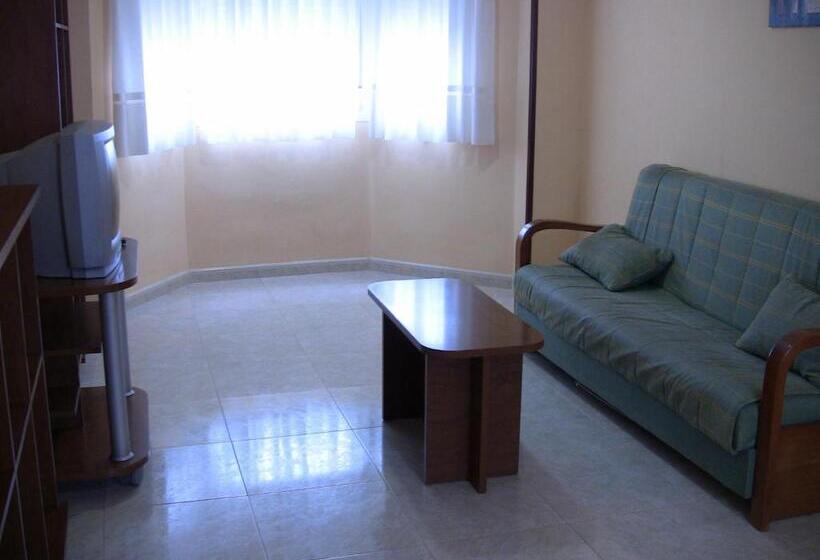 Апартаменты 2 Спальни, Apartahotel Los Hermanos