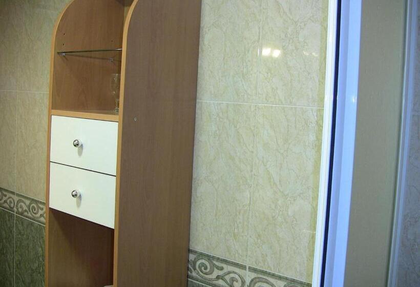 Апартаменты 2 Спальни, Apartahotel Los Hermanos