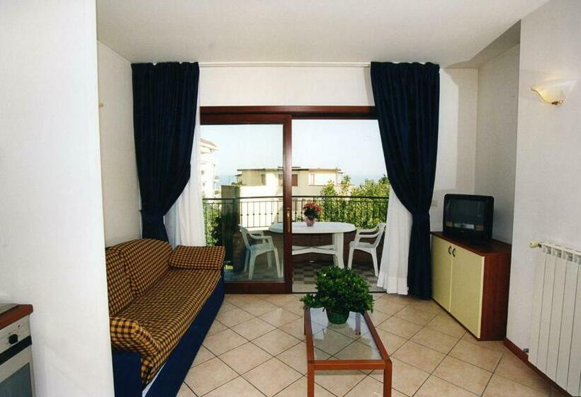 آپارتمان 2 خوابه, Ilios Residence