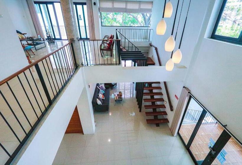 バルコニー付きスタンダードルーム, Jamjuree Home At Udonthani
