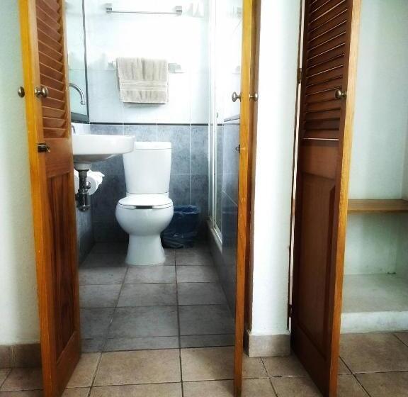 اتاق کلاسیک, Posada De Los Angeles