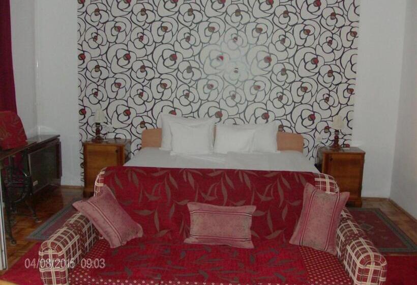 آپارتمان 1 خوابه همکف, Zsuzsanna Ház
