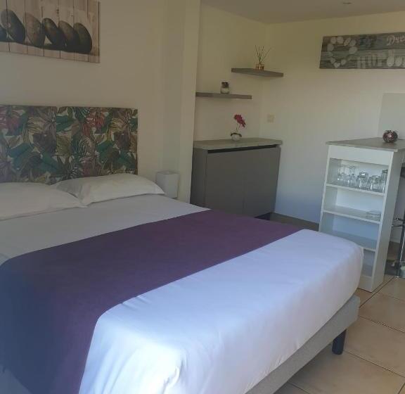 Студия Стандарт, Calvi Appart Hôtel