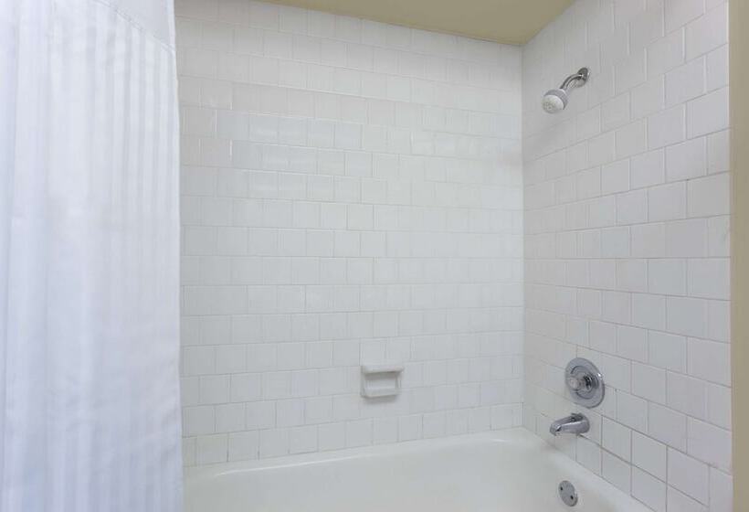 اتاق لوکس, Days Inn By Wyndham Bellingham Wa