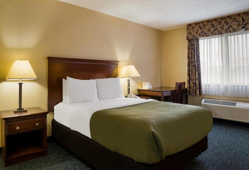 Номер Стандарт Адаптированный для Инвалидов, Quality Inn Grand Blanc   Flint South