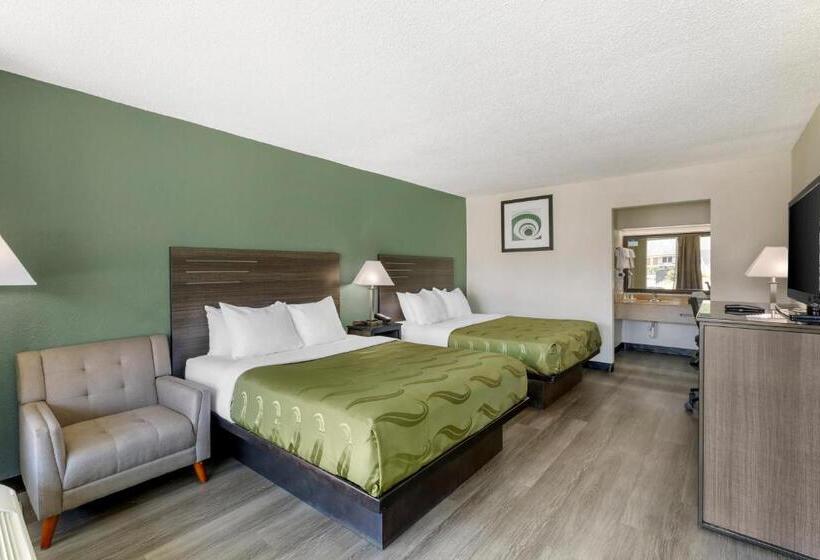 Quarto Estandar, Quality Inn & Suites