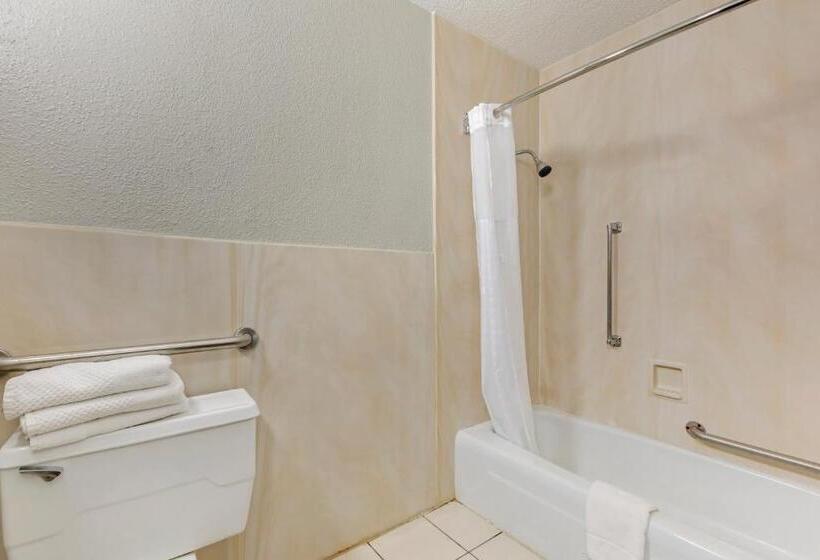 Quarto Estandar, Quality Inn & Suites