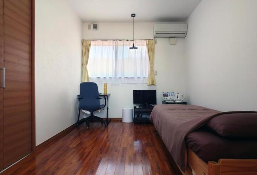 اتاق استاندارد یک نفره, Zerogravity Seisui Villa
