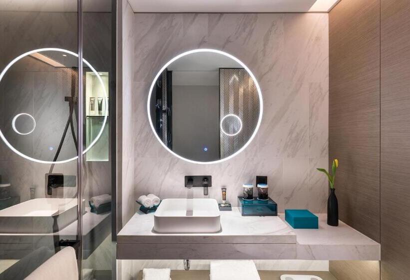 اتاق استاندارد با تخت بزرگ, Novotel Yangzhou Slender West Lake