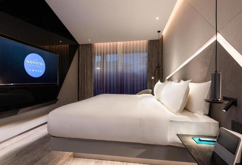 اتاق اجرایی با تخت بزرگ, Novotel Yangzhou Slender West Lake