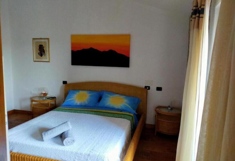 Четырехместный Номер Стандарт, Casale Del Sole