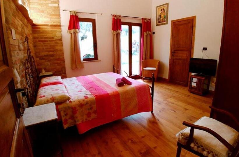 Номер Deluxe, Casale Del Sole