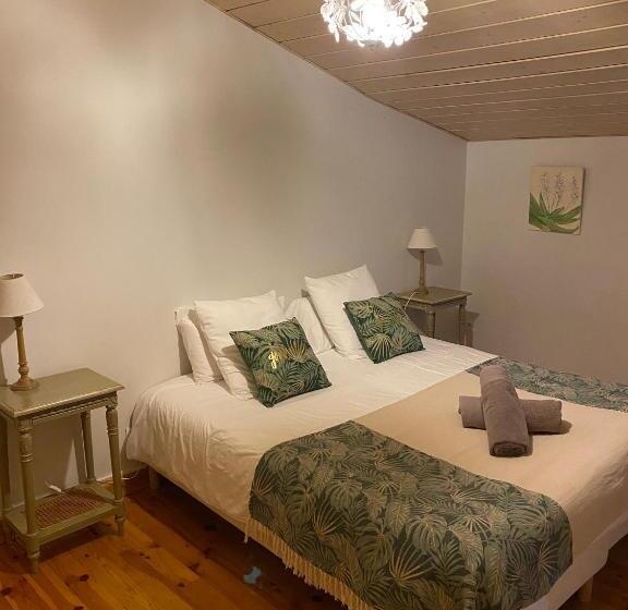 Номер Стандарт Вид на Сад, Maison D'emmannaelle