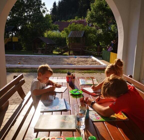 Семейный Номер, Pension Pirkdorfer See