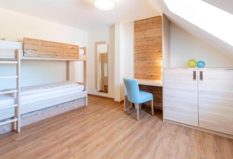 Семейный Номер, Pension Pirkdorfer See