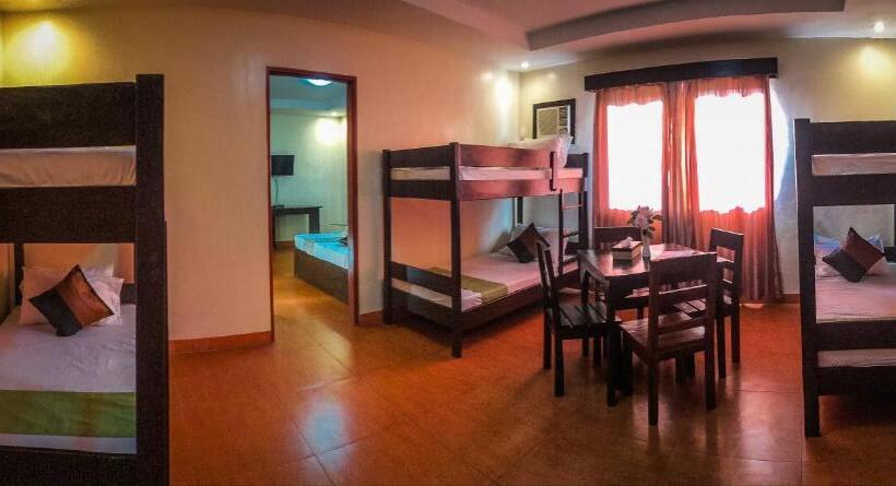 패밀리 룸, Klir Waterpark Resort And Hotels