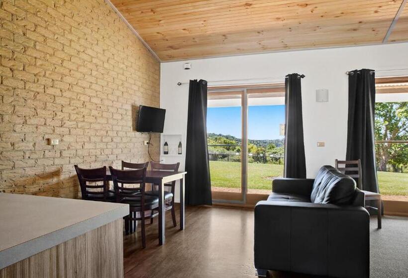 패밀리 룸, Lookout Mountain Retreat