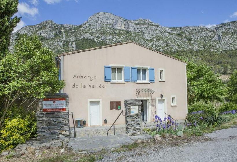 Номер Стандарт, Auberge De La Vallee