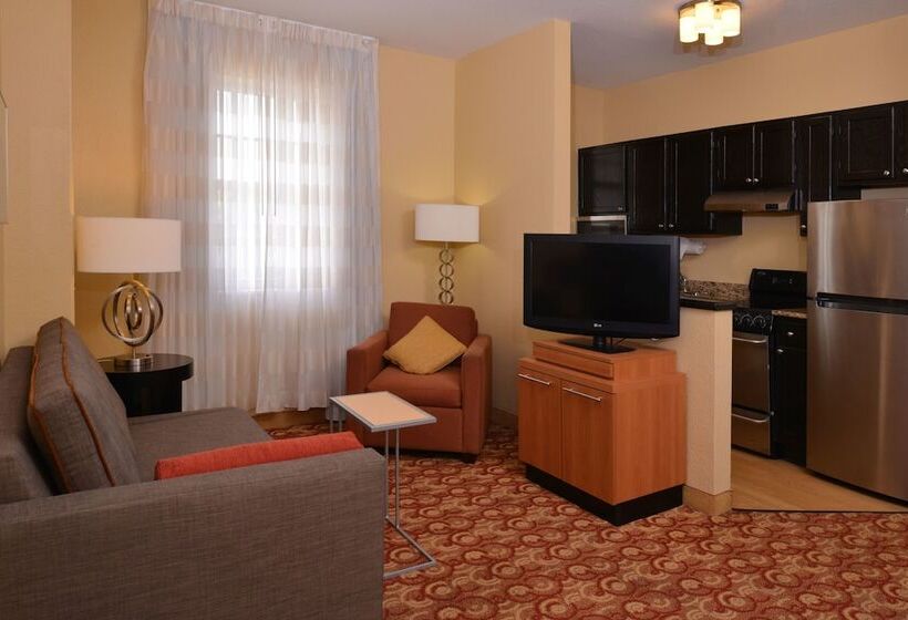Люкс 2 Спальни, Candlewood Suites Miami Lakes, An Ihg
