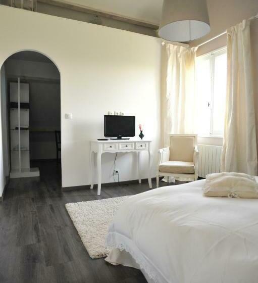 Номер Deluxe, Chambres D'hôtes Des Demoiselles