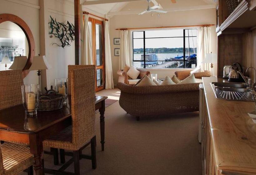 Дом 1 Спальня, Boathouse  Birks River Retreat