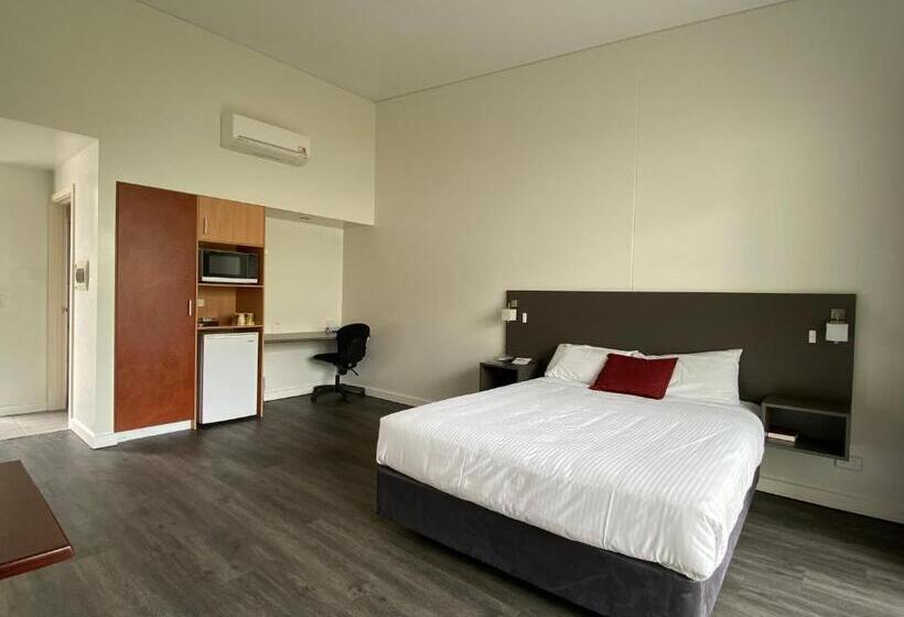 스탠다드 룸 킹사이즈 침대, Country Roads Motor Inn Dysart