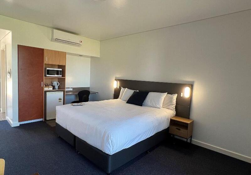 스탠다드 룸 킹사이즈 침대, Country Roads Motor Inn Dysart