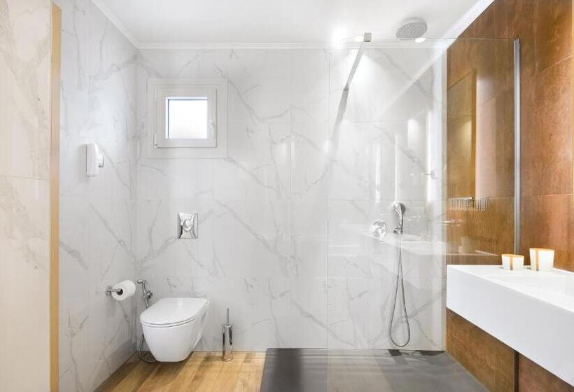 Junior Suite Vista Giardino, Alexandra Elegance Bridging Generations