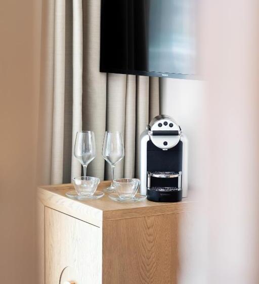 Junior Suite Vista Giardino, Alexandra Elegance Bridging Generations