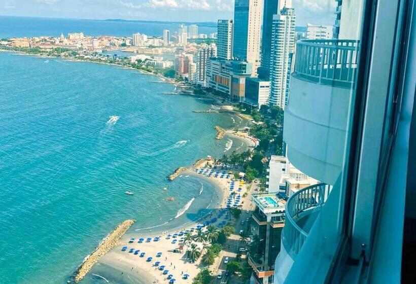 سوییت با چشم‌انداز دریا, Apartamentos Palmetto   Frente Al Mar