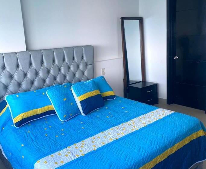 سوییت با چشم‌انداز دریا, Apartamentos Palmetto   Frente Al Mar