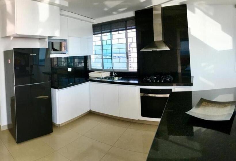 سوییت با چشم‌انداز دریا, Apartamentos Palmetto   Frente Al Mar