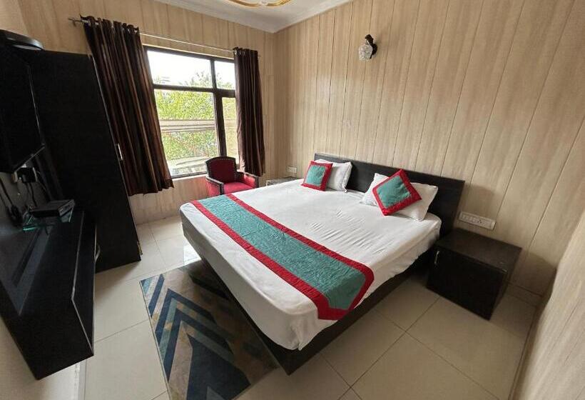 Quarto Estandar, Jp Regency