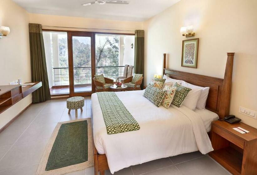 디럭스 룸, Suryavilas Luxury Resort & Spa