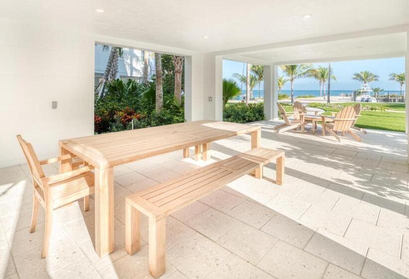 וילה עם 4 חדרי שינה, The Islands Of Islamorada