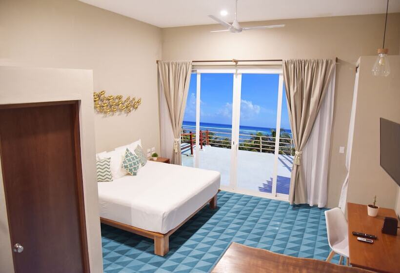 スイート, Noah Beach Hotel & Suites