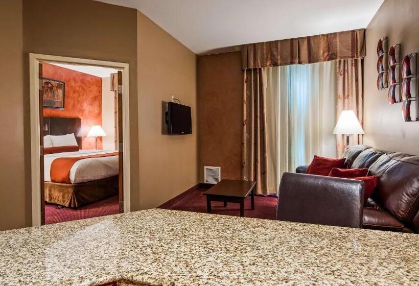جناح سرير كينج, Best Western Plus Hannaford Inn & Suites