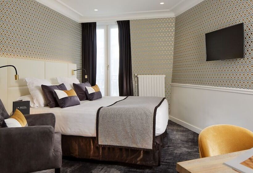 سوییت جونیور, Le Royal Rive Gauche