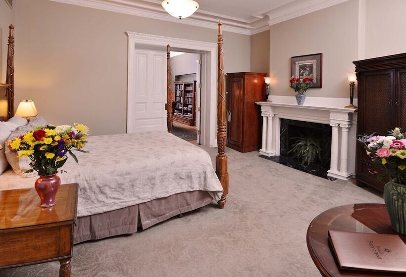 Номер Deluxe, The Inn On Ferry Street