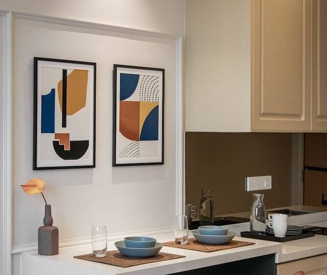 استودیوی استاندارد, Ami Suites