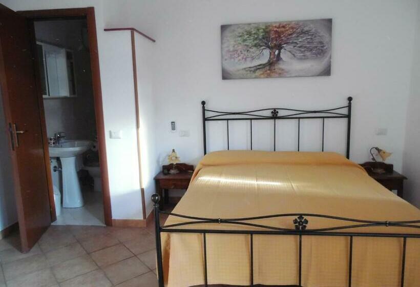Студио Стандарт Вид на Сад, Agriturismo La Sosta