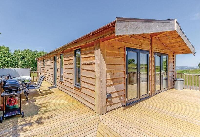 Дом 2 Спальни, Hazelhurst Lodges